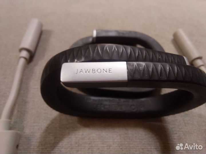 Фитнес браслеты UP by jawbone