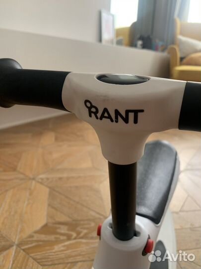 Самокат беговел 2 в 1