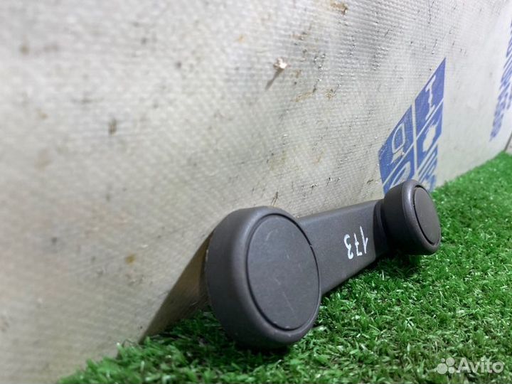 Ручка стеклоподъемника Ford Focus 2 хэтчбек 1.6