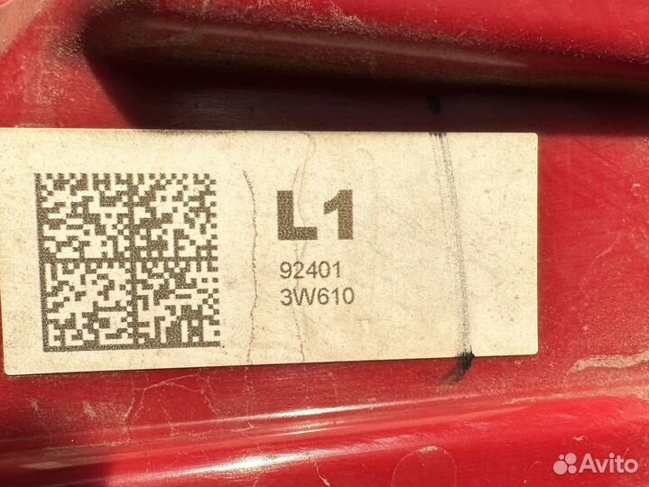 Фонарь левый Kia Sportage 3 диодный LED