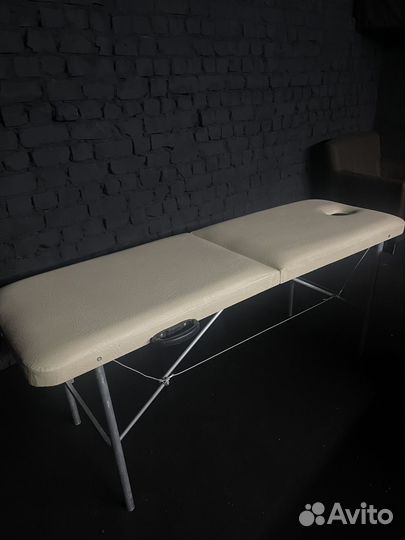 Кушетка для массажа