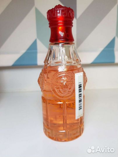 Туалетная вода (парфюм, духи) Versace Red Jeans