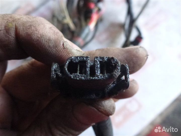 Проводка Renault Logan LS12 K7J710 2010