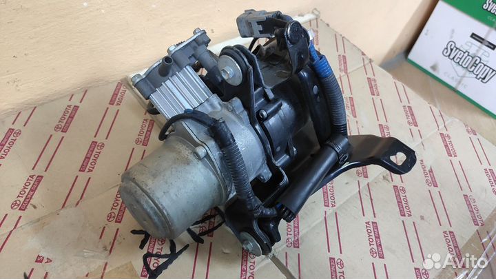 Lexus LS460 LS600H компрессор пневмоподвески