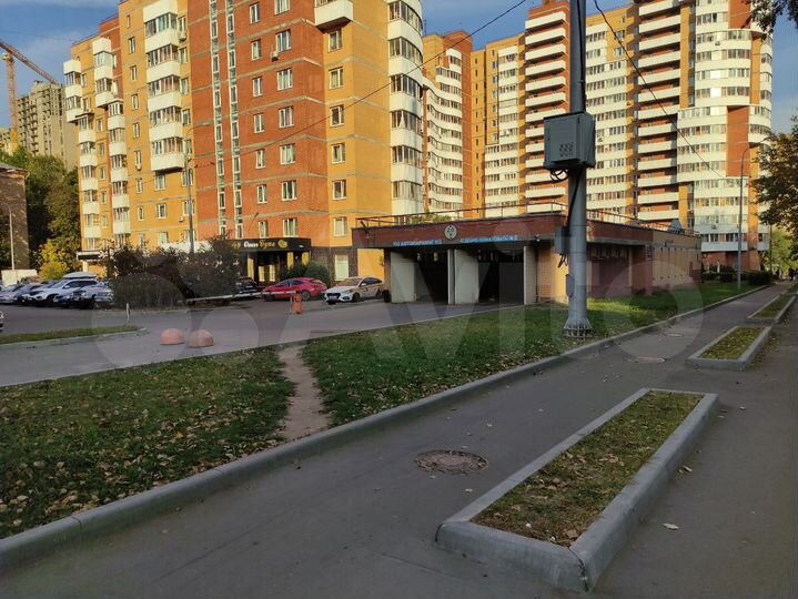 Машиноместо