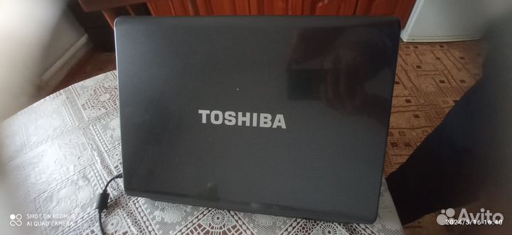 Ноутбук toshiba