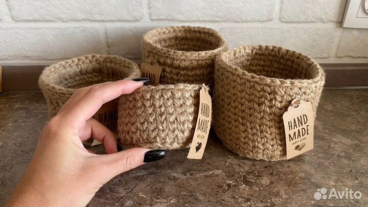 Плетеные корзинки из джута