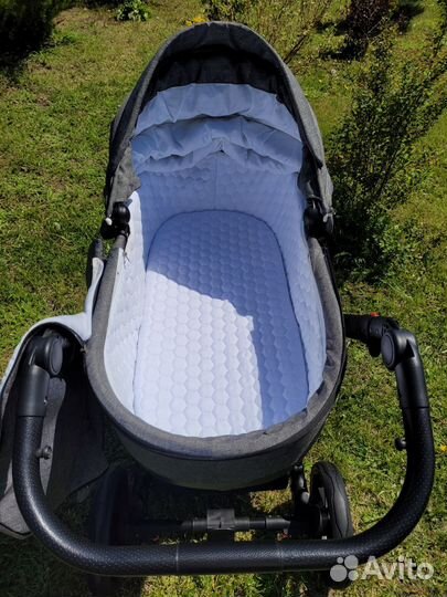 Коляска 2 в 1 Riko Basic Delta