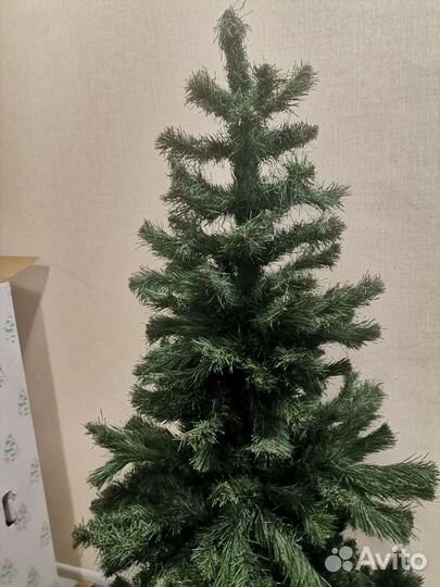 Елка искуственная 1,6 метра