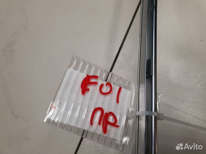 Молдинг рамки передней правой двери BMW 7 F01 F02