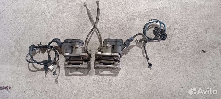 Суппорта задние левый правый Mazda 6GJ.Оригинал