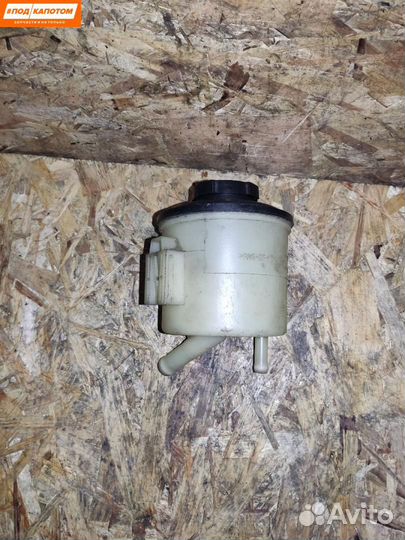 Бачок гидроусилителя Nissan Almera