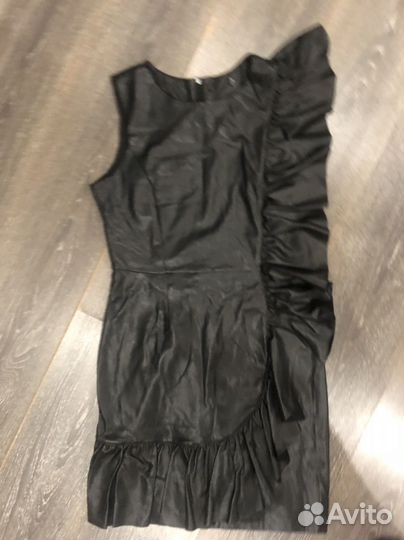 Нарядное платье