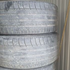 Triangle Sports TH201 255/40 R20