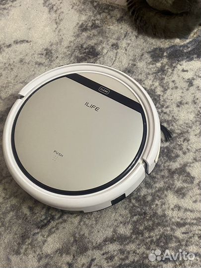 Робот пылесос ilife v50