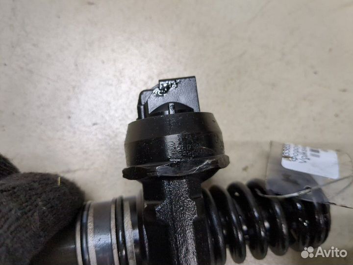 Форсунка топливная Volkswagen Touareg, 2006