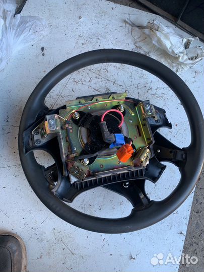 Руль kia clarus с подушкой
