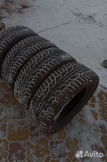 Nokian Tyres Hakkapeliitta 5 SUV 285/60 R16