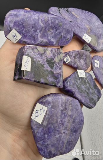 Чароит галтовка и пластины полированные