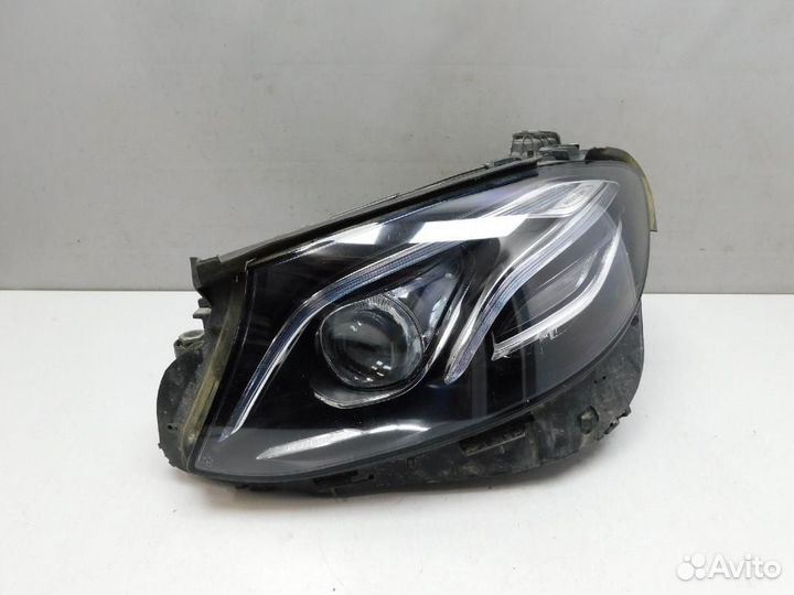 Фара левая Mercedes-Benz E-Class