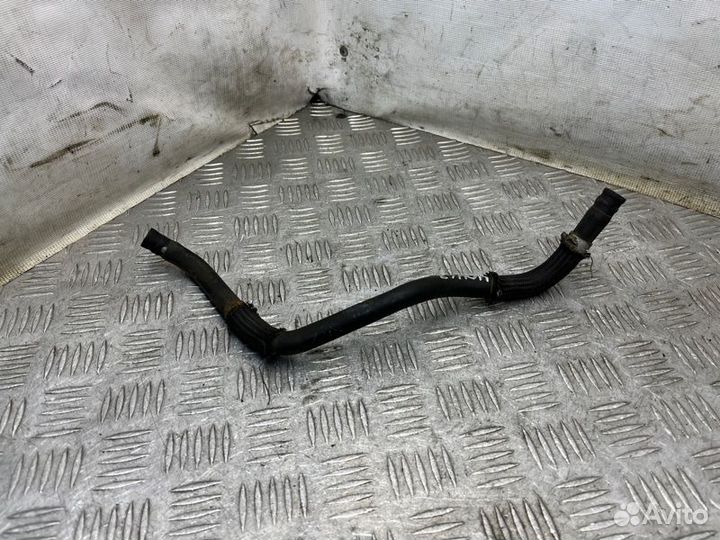 Патрубок системы охлаждения Toyota Land Cruiser