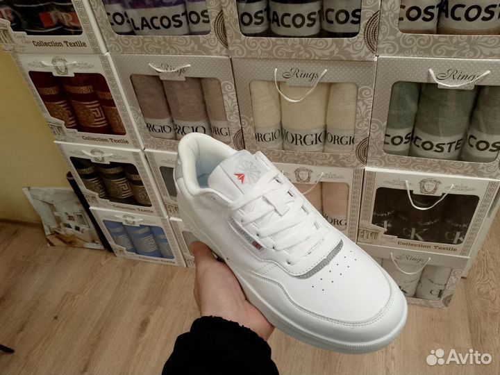 Кроссовки reebok classic 40-46 размеры