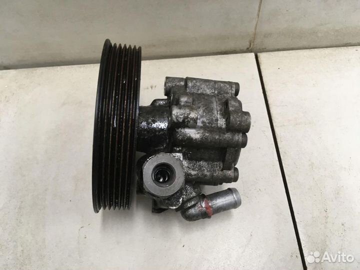 Насос гидроусилителя Terrano III (D10) 2014