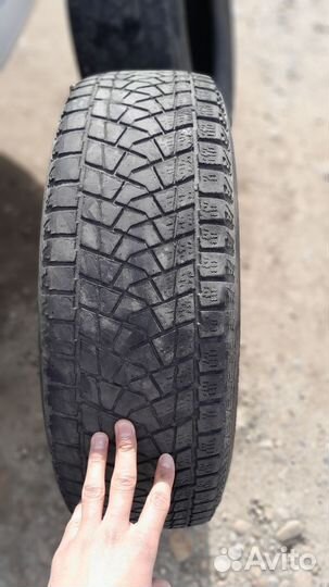 Bridgestone Blizzak DM-Z3 215/70 R16