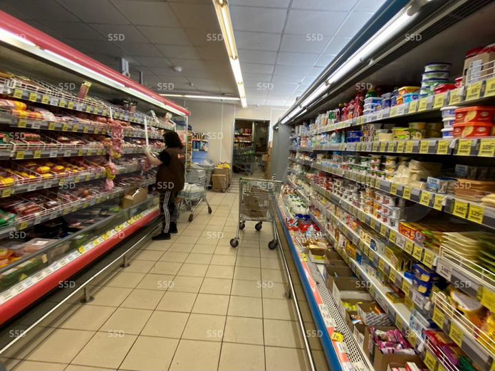 Сдам торговое помещение, 363 м²