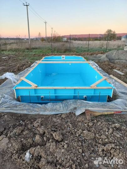 Пластиковый бассейн