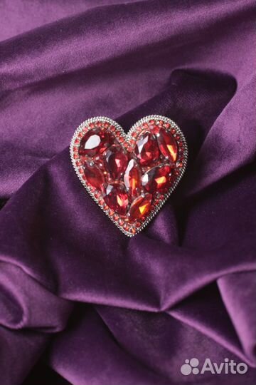 Брошь ручной работы