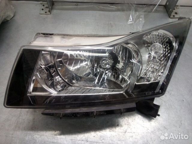Фара левая Chevrolet Cruze 2009-2016