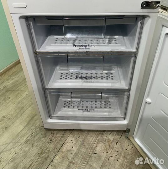 Холодильник Lg no frost by