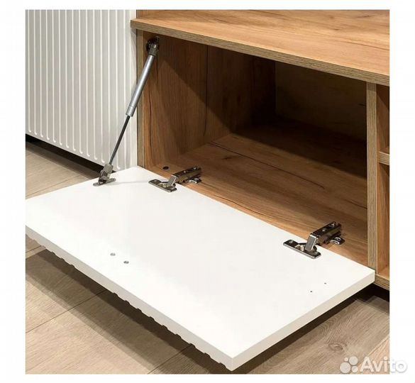 Новая тумба под телевизор 1,6 м с фрезеровкой