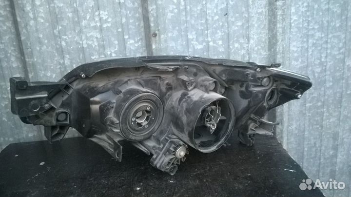 Subaru Impreza (G12) с 2008 фара правая ксенон