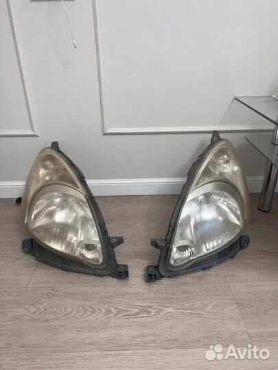 Передние фары toyota fun cargo рестайлинг