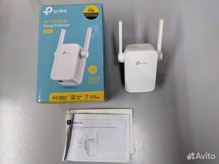 Wi-Fi усилитель сигнала (репитер) TP-link RE205
