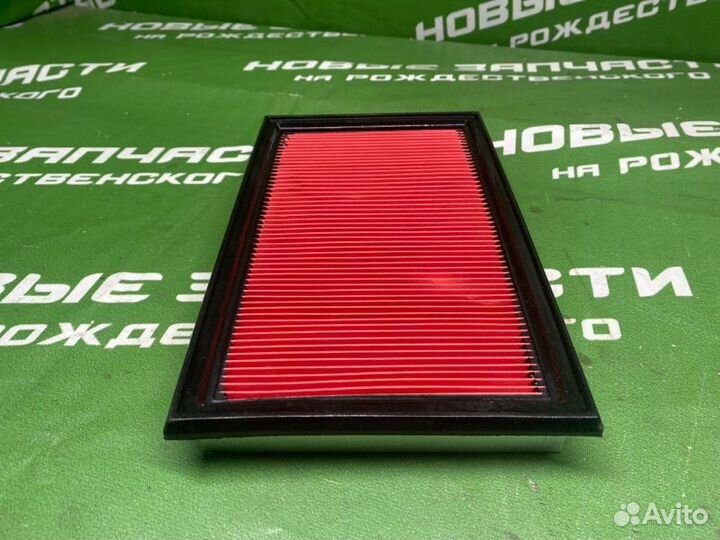 Воздушный фильтр двигателя Nissan Almera N16 2004
