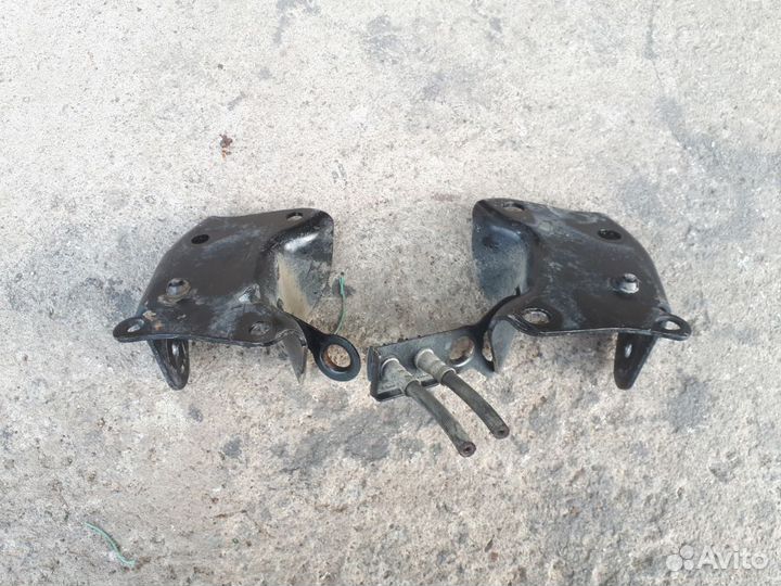 Кронштейн задней балки пара LADA Vesta Cross