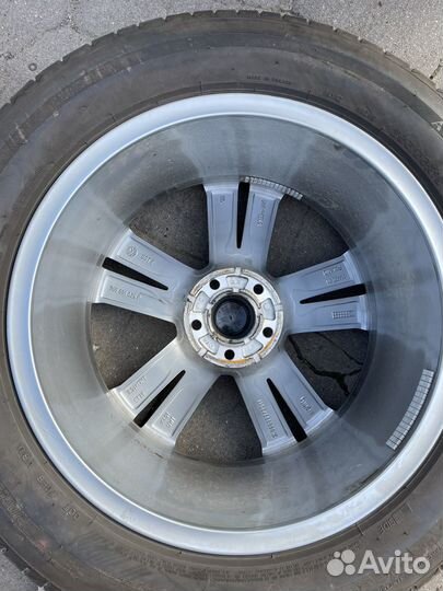 Оригинальные колеса в сборе на Volkswagen Touareg