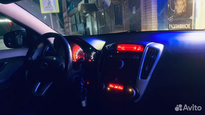 Kia Ceed 1.6 AT, 2011, 134 000 км