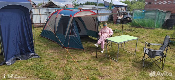 Палатка туристическая абсолютно новая