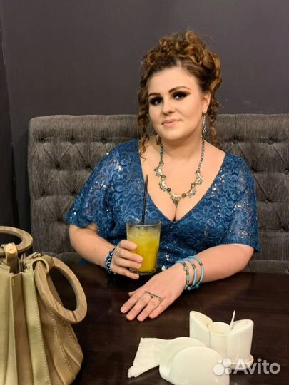 Вечернее платье