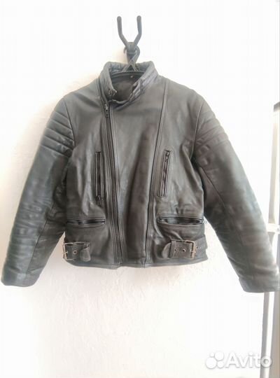 Мото куртка кожаная
