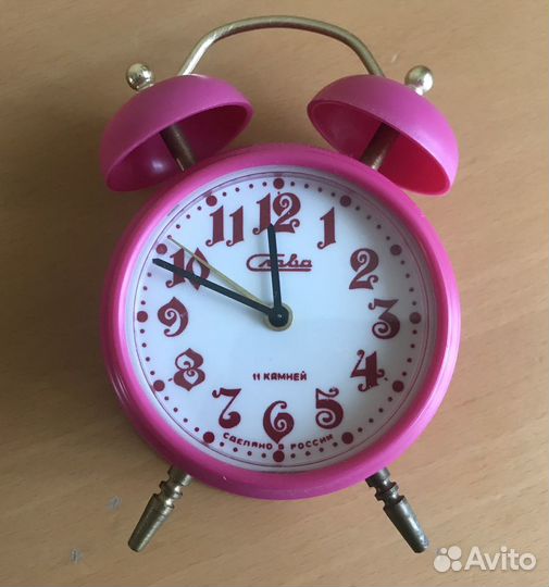 Новые часы будильник Слава,на ходу