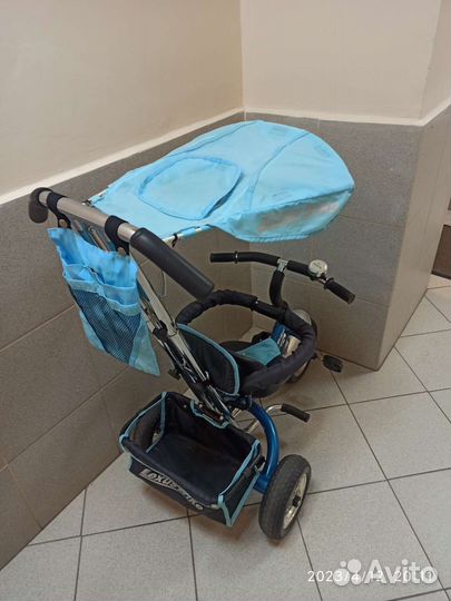 Велосипед детский с ручкой 3-х колёсный каталка