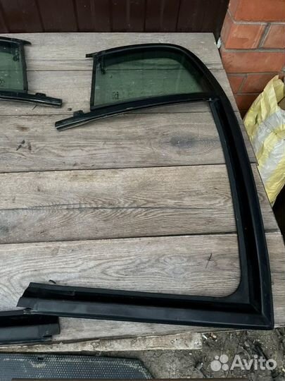 Уплотнительная резинка двери задняя Renault Megane