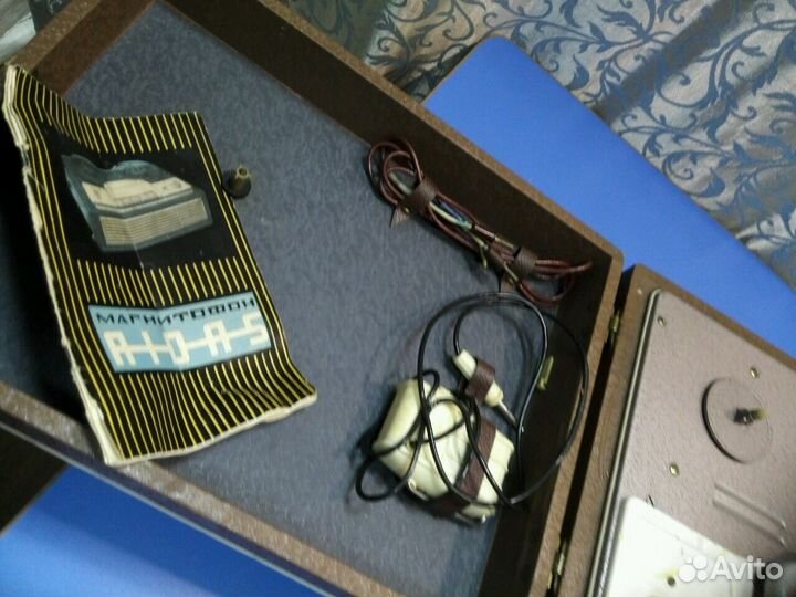 Магнитофон