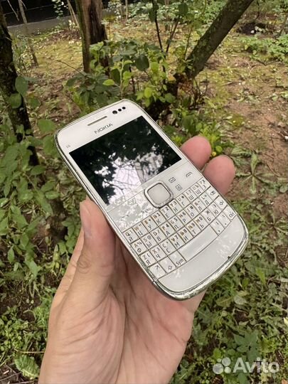 Nokia E6, 8 ГБ