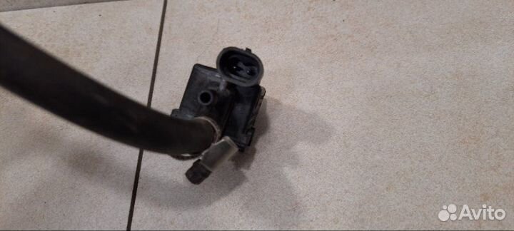 Клапан вентиляции топливного бака Лада Приора 2171